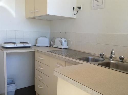 בייטמנס ביי Hanging Rock Family Motel מראה חיצוני תמונה