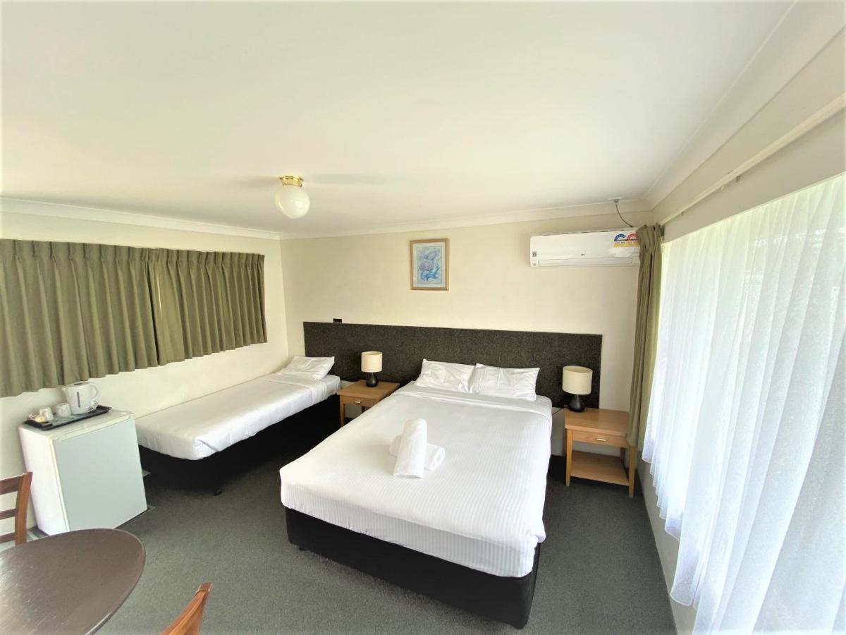 בייטמנס ביי Hanging Rock Family Motel מראה חיצוני תמונה